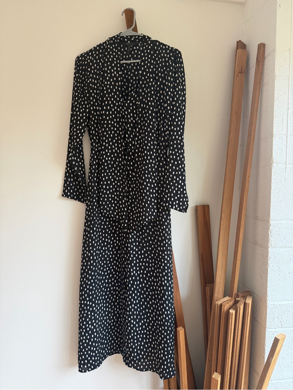 Bcbg Max Azria Alicha Maxi Dress With Pussycat Bow
